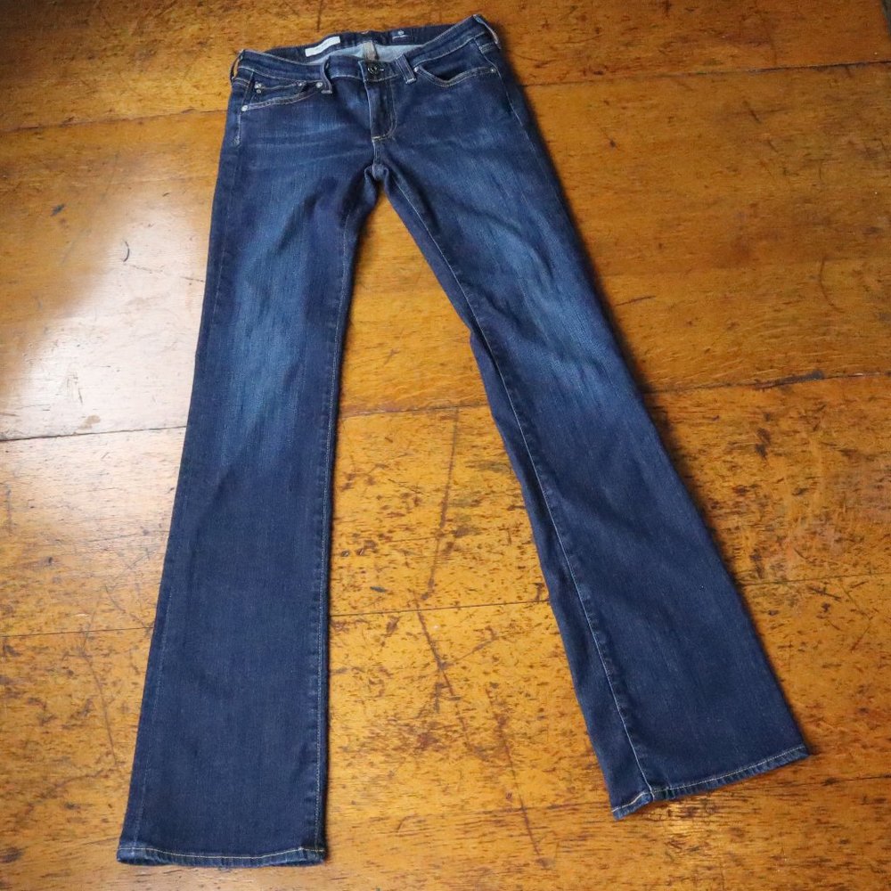 AG The Angel Bootcut Sz 26R 28x33